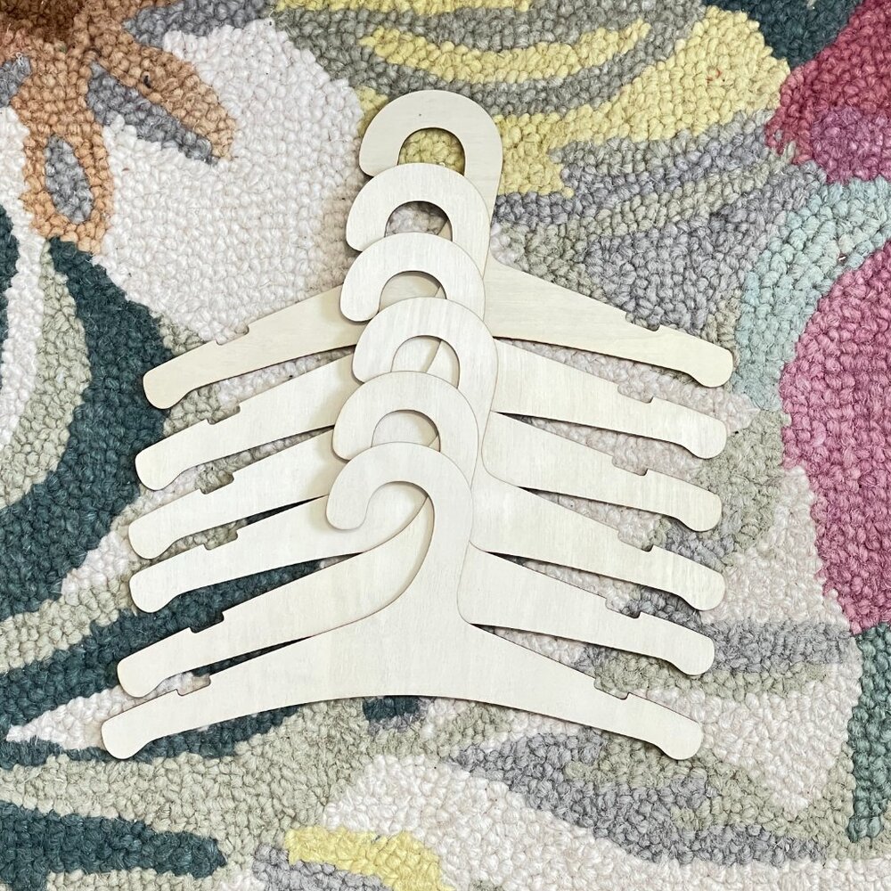 Set of 6 Plain Wooden Baby Hangers-Brand New-Laser Cut